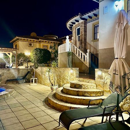 Casa Lilly-Rose, A Beautiful 3 Bedroom Detached Villa A Short Walk To The Villamartin Plaza & Golf Course Exteriör bild