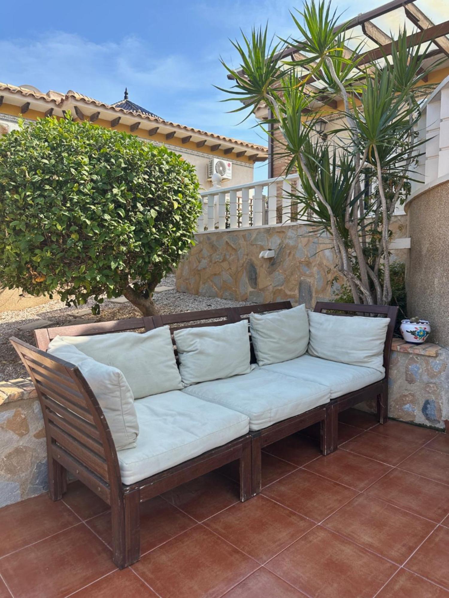 Casa Lilly-Rose, A Beautiful 3 Bedroom Detached Villa A Short Walk To The Villamartin Plaza & Golf Course Exteriör bild