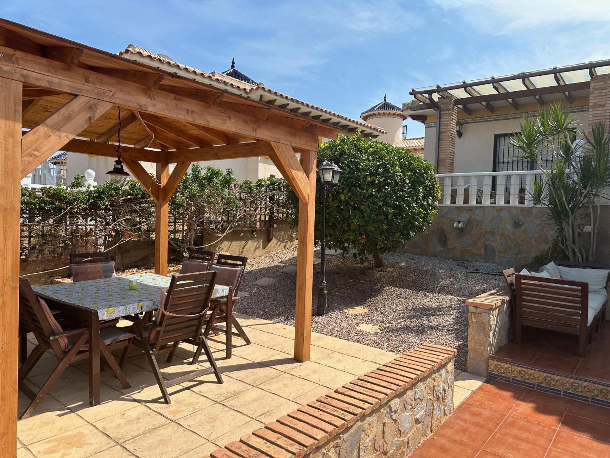 Casa Lilly-Rose, A Beautiful 3 Bedroom Detached Villa A Short Walk To The Villamartin Plaza & Golf Course Exteriör bild